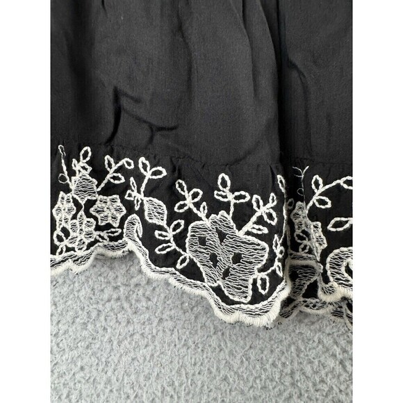 Rancho Estancia Womens Shirt L Black Embroidered Feathers Blouse Top Tunic - Picture 7 of 10